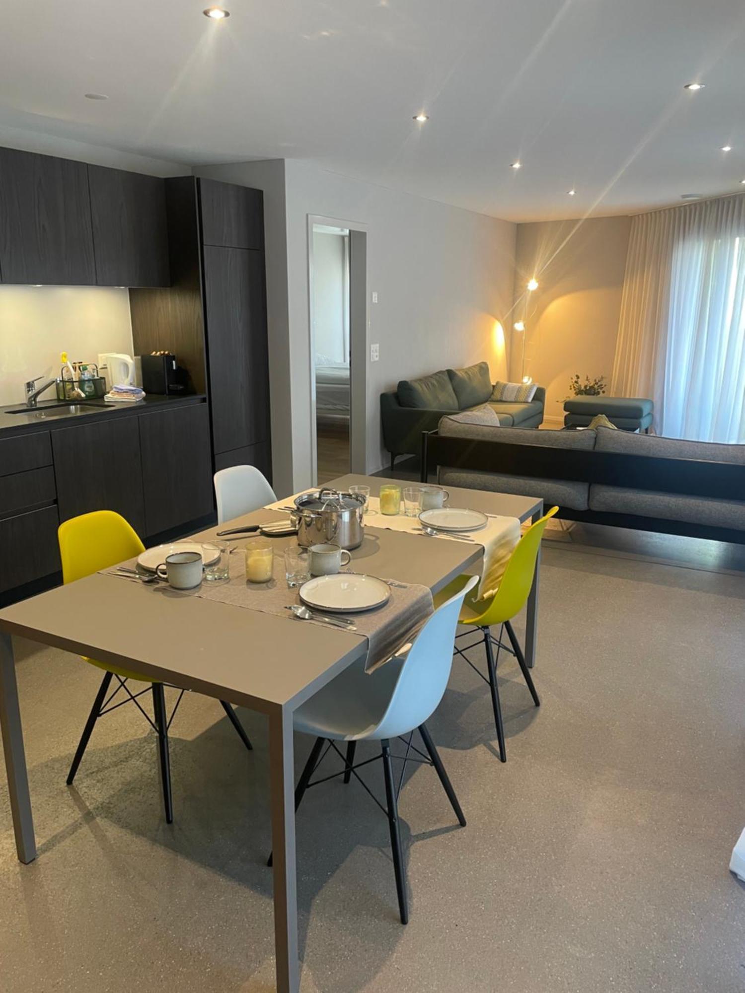 Modern City Apartments Интерлакен Экстерьер фото