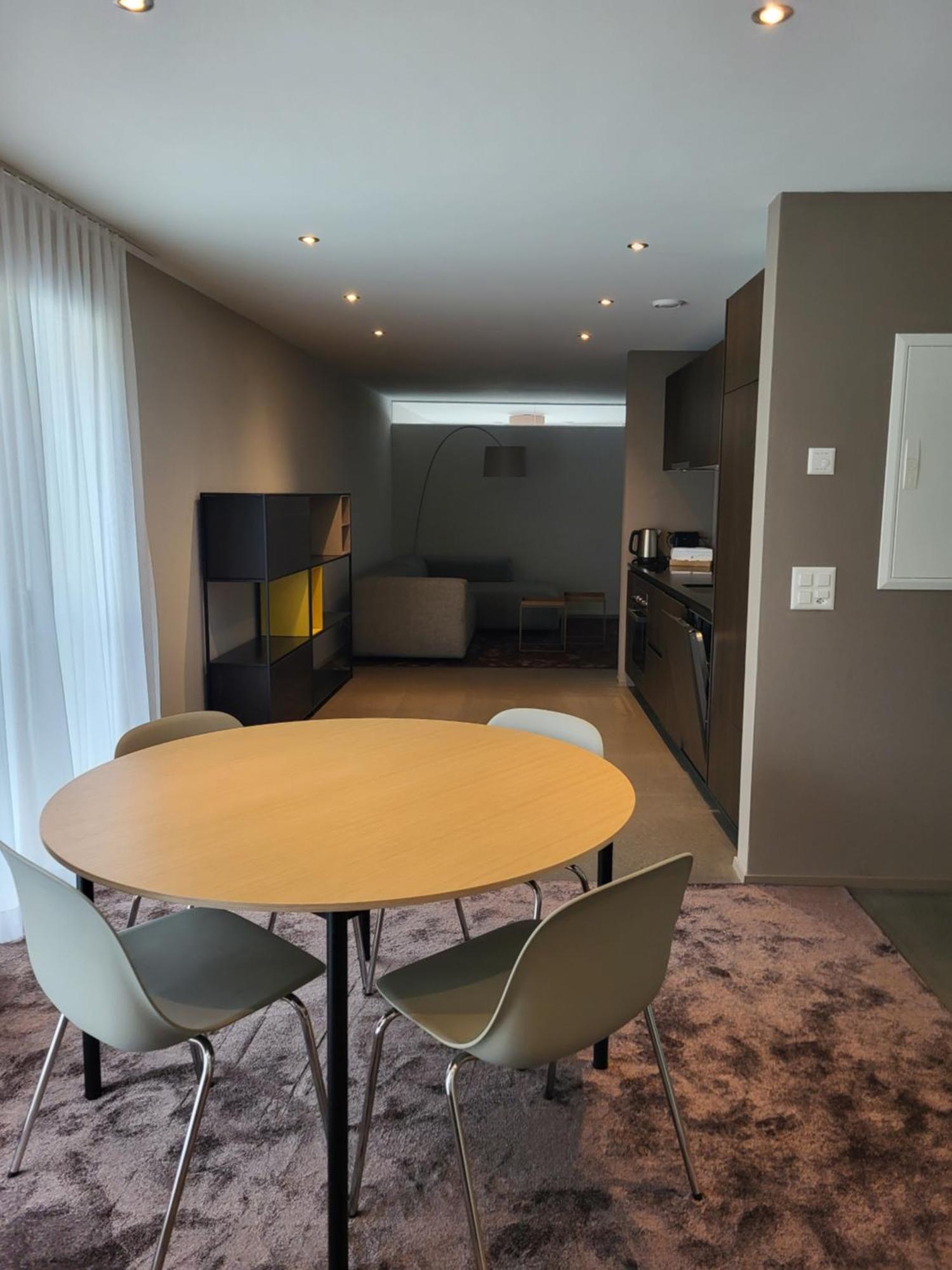 Modern City Apartments Интерлакен Экстерьер фото