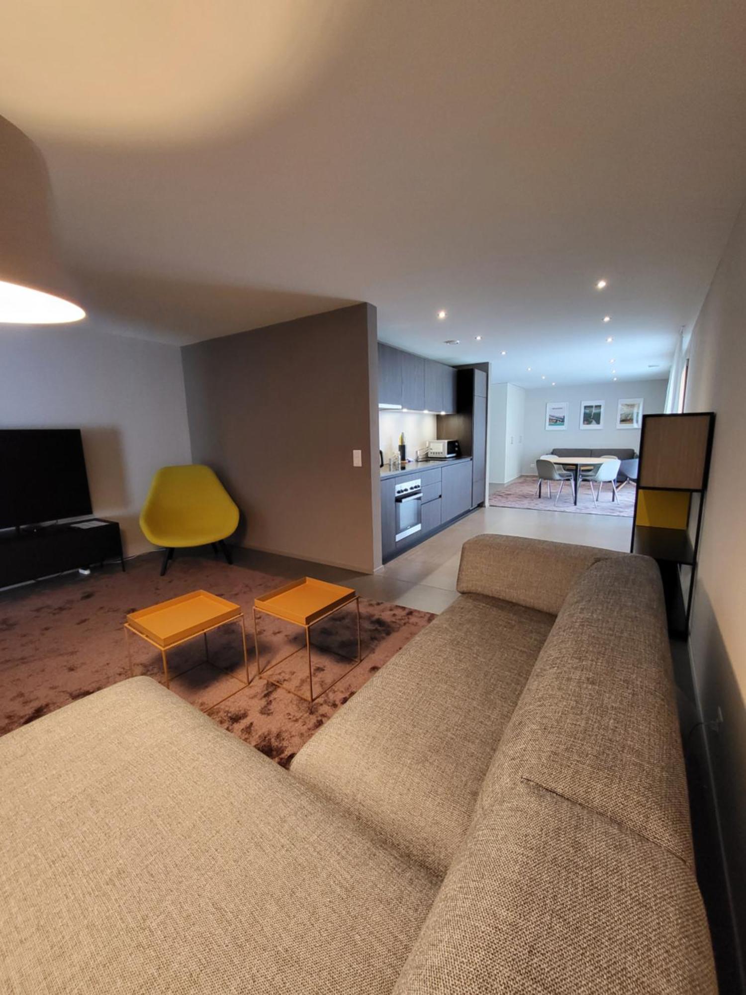 Modern City Apartments Интерлакен Экстерьер фото