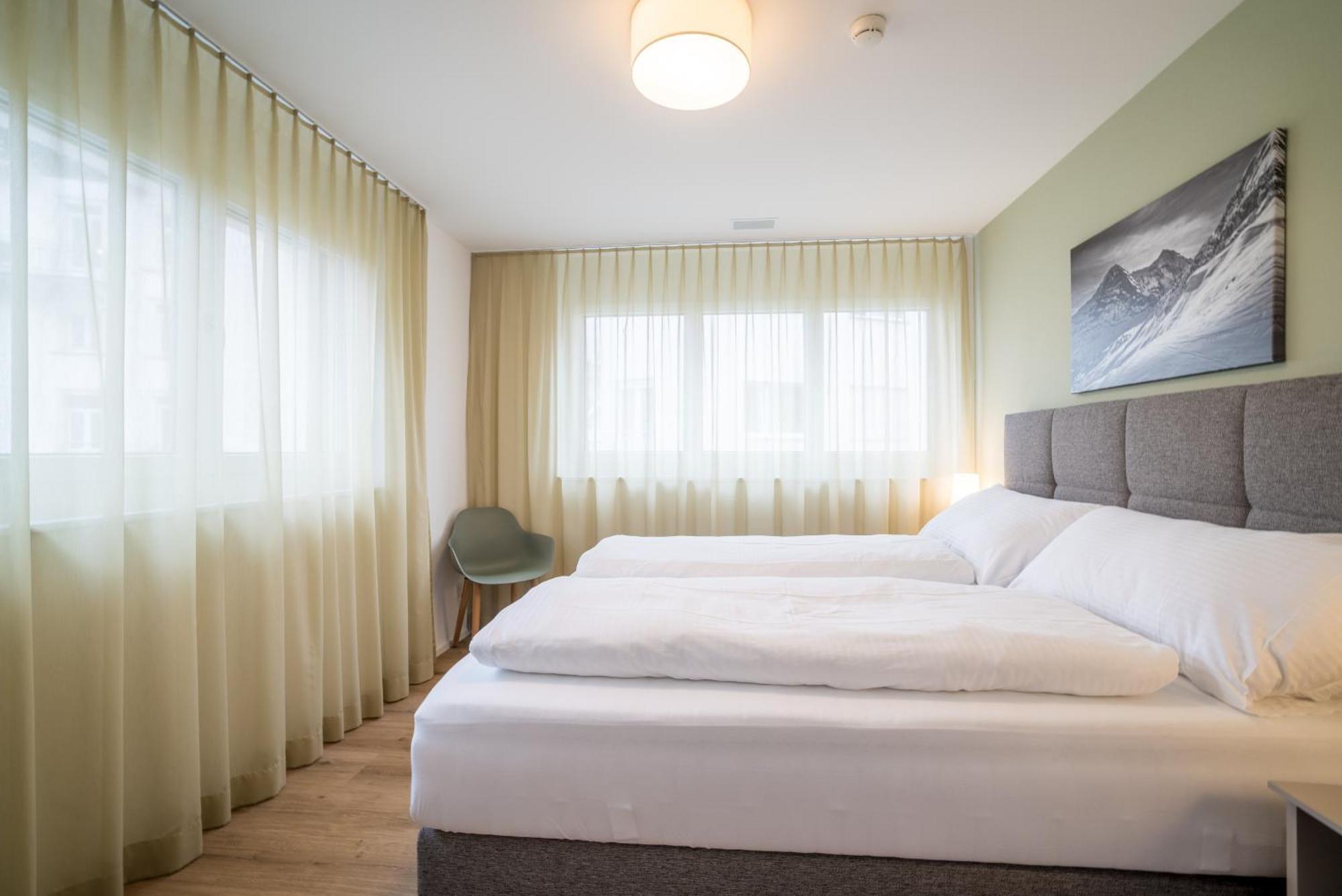 Modern City Apartments Интерлакен Экстерьер фото